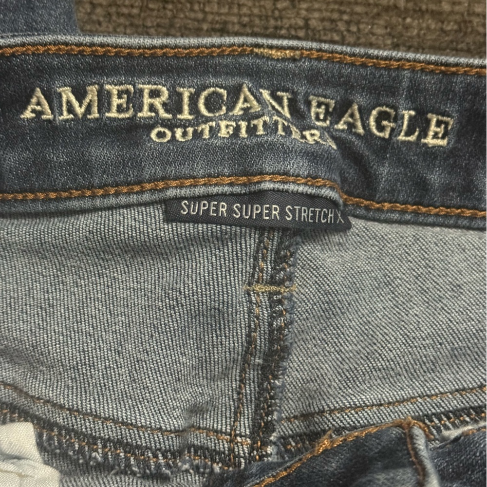 American Eagle Super Super Stretch Hi-Rise Jeans Size 2 Short - Picture 8 of 9